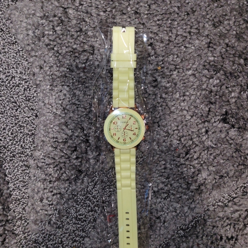 Beautiful Pastel Yellow and Rose Gold Geneva watch